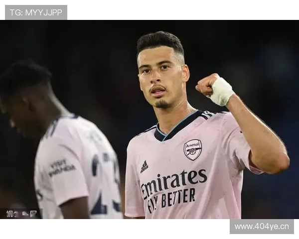 马丁内利:从替补奇兵到左路爆点的进化解析 马丁内利:从替补奇兵到左路爆点的进化解析