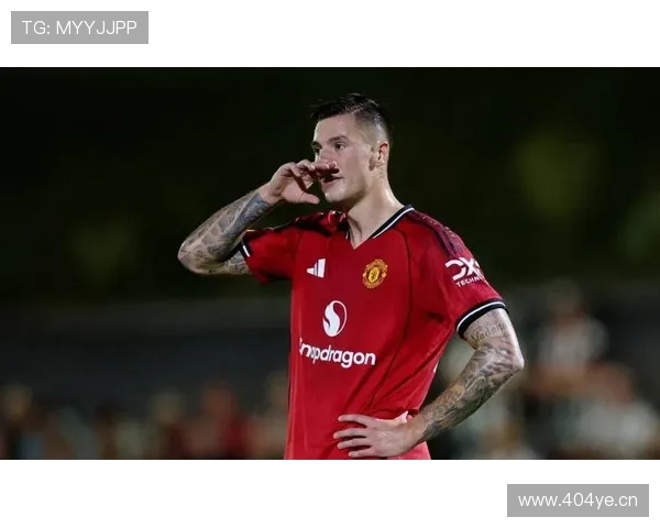 曼联战术体系缺乏稳定性，球队赛季表现波动加剧